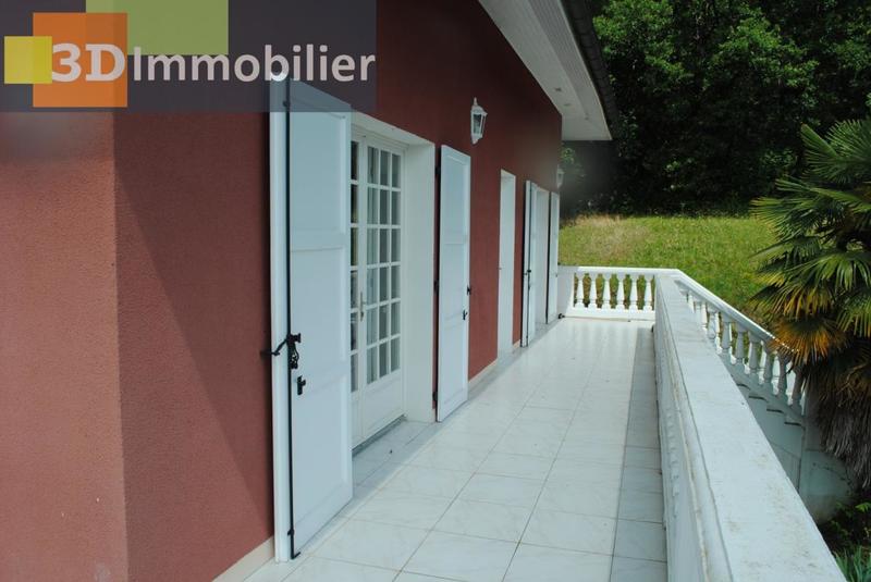 Maison - 370 m² - 16 pièces