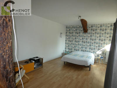 Maison de village - 250 m² - 7 pièces