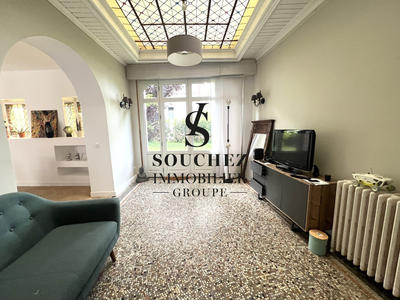 Manoir - 307 m² - 16 pièces