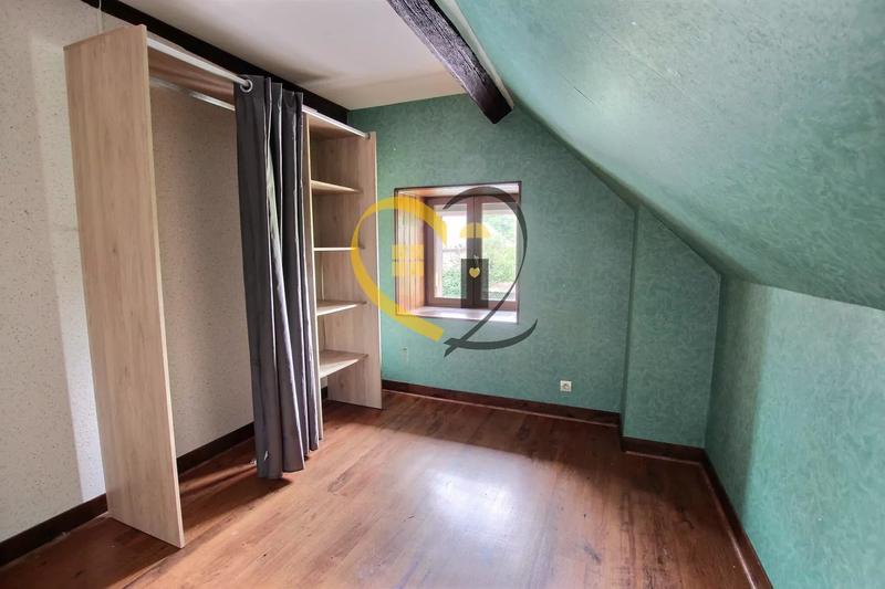 Maison de village - 90 m² - 4 pièces