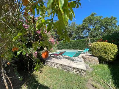 Maison - 137 m² - 6 pièces