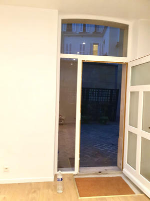 Local commercial - 22 m² - 1 pièce