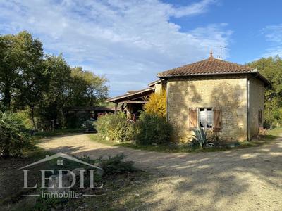 Propriété - 188 m² - 5 pièces