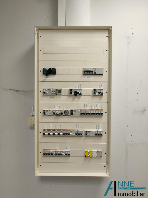 Local commercial - 115 m²