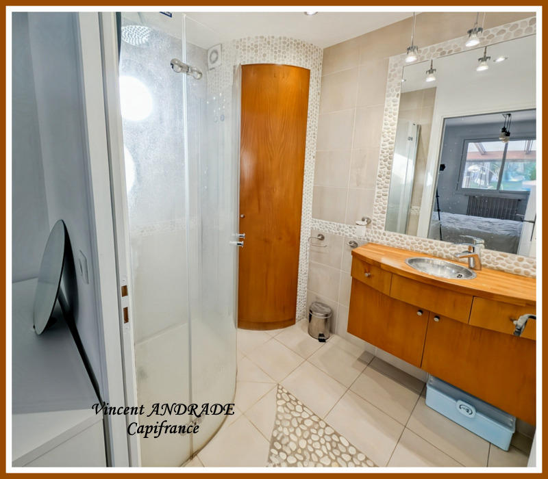 Maison - 167 m² - 6 pièces