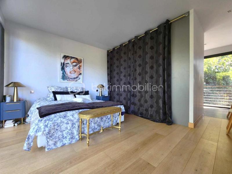 Maison d'architecte - 180 m² - 3 pièces