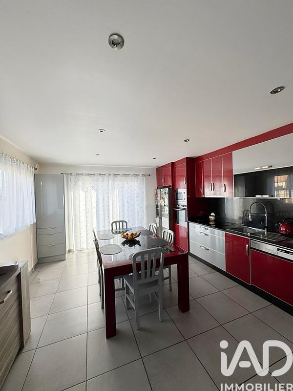 Maison - 130 m² - 6 pièces