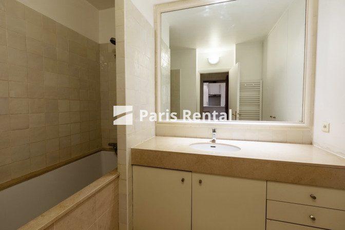 Appartement - 76 m² - 2 pièces