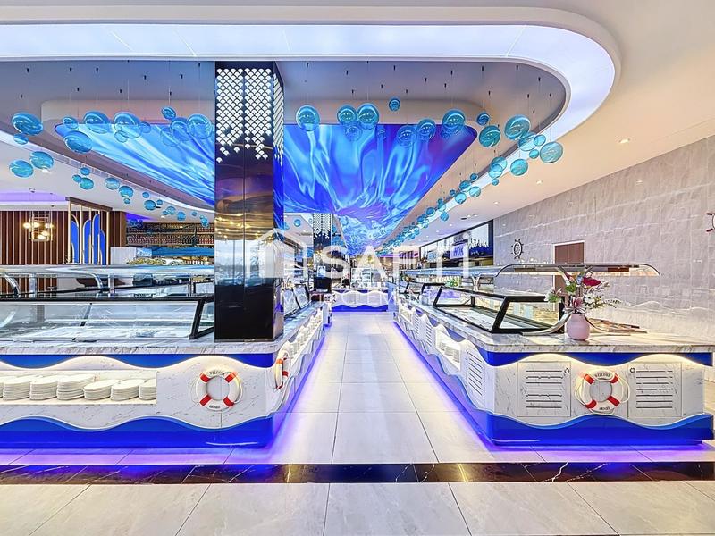 Local commercial - 1 220 m²