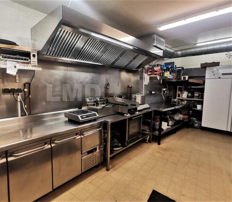 Fonds de commerce - 140 m²