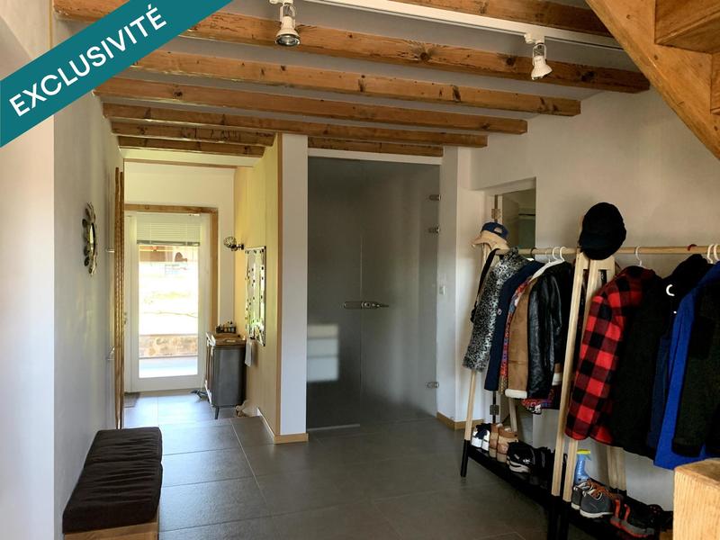 Maison - 289 m² - 9 pièces