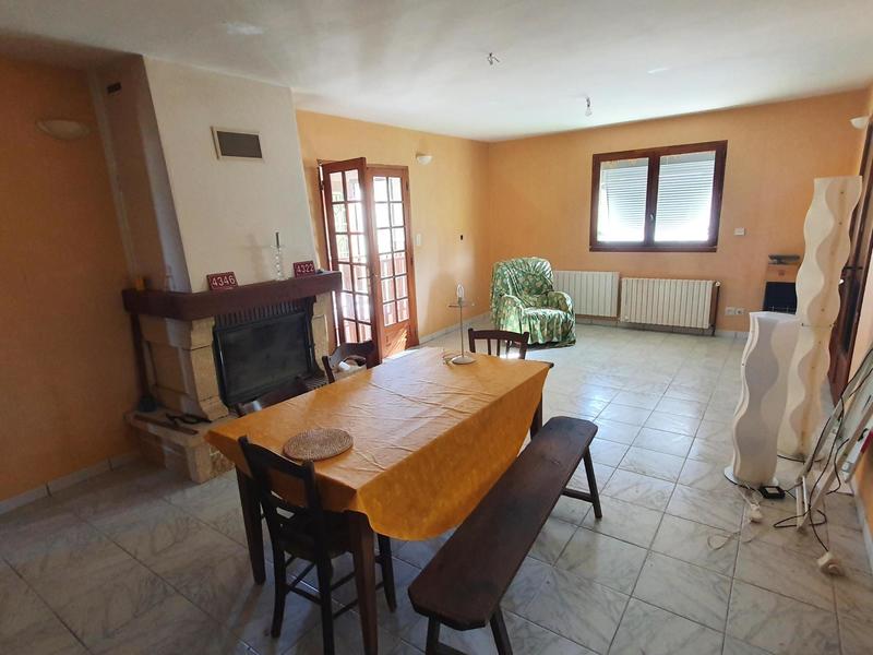 Maison - 200 m² - 4 pièces