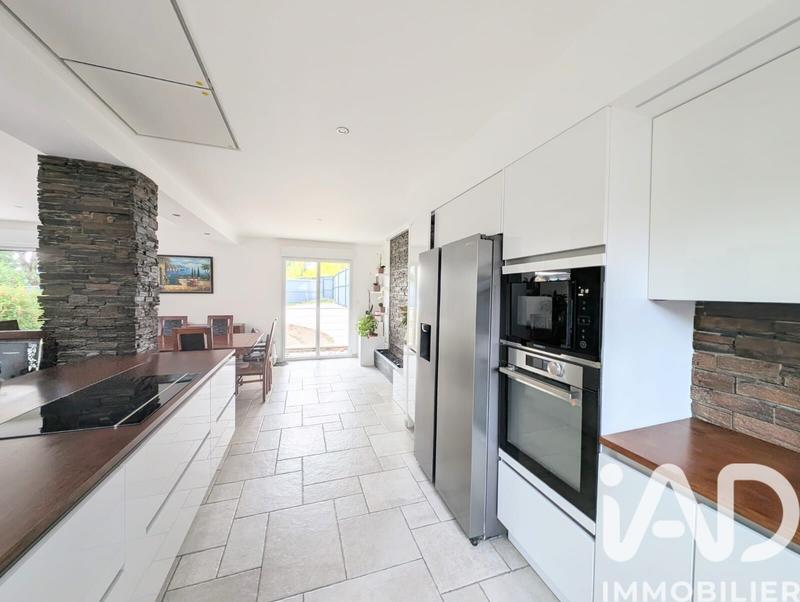 Maison - 157 m² - 6 pièces