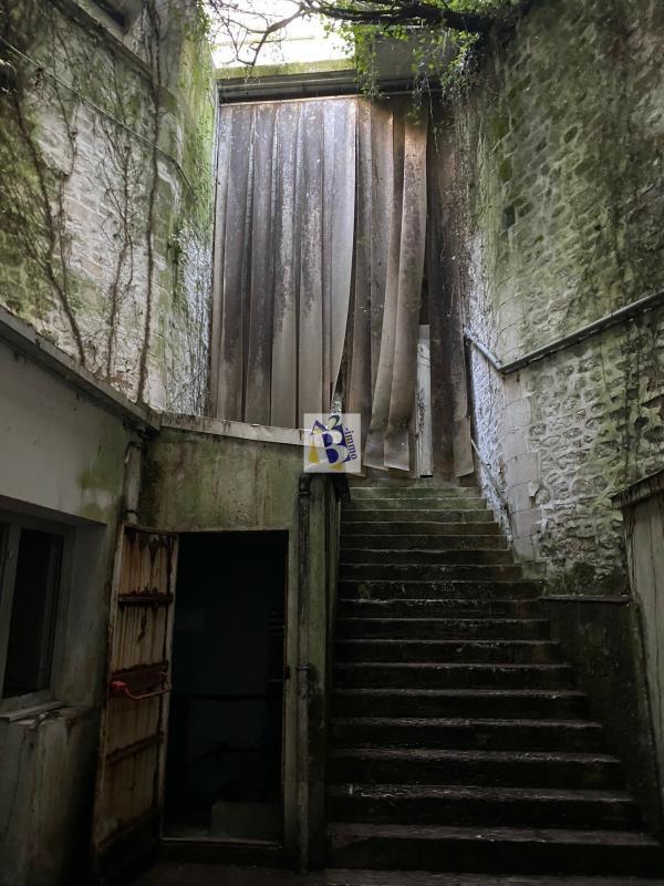 Immeuble - 1 326 m²