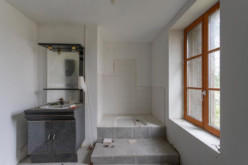 Maison - 140 m² - 8 pièces