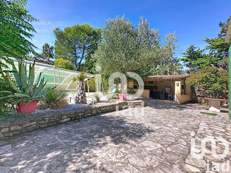 Maison - 224 m² - 7 pièces