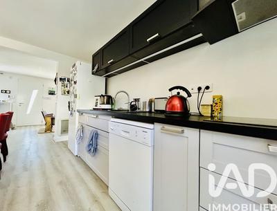 Maison - 85 m² - 6 pièces