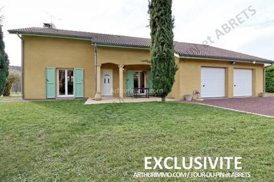 Maison - 94 m² - 4 pièces