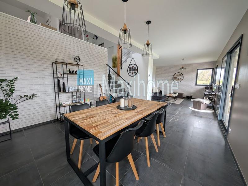 Maison d'architecte - 124 m² - 5 pièces