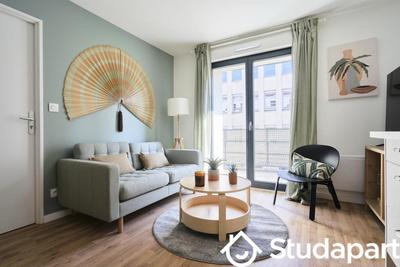 Chambre - 13 m² - 1 pièce