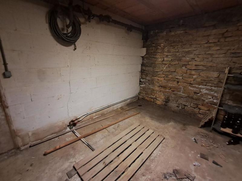 Maison - 245 m² - 10 pièces