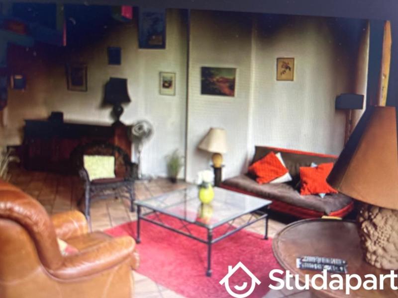 Appartement - 76 m² - 2 pièces