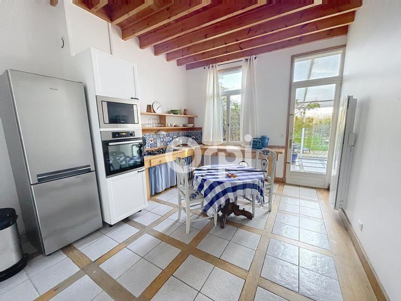 Maison - 147 m² - 4 pièces