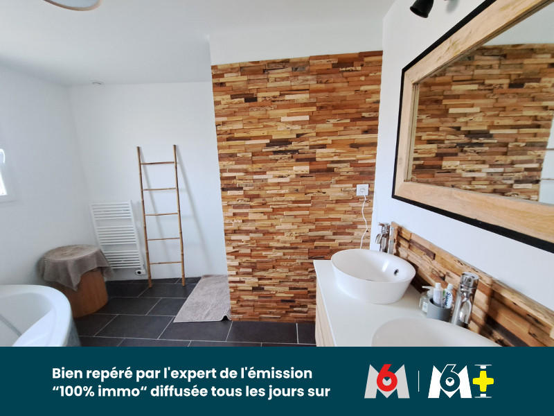 Maison - 182 m² - 6 pièces