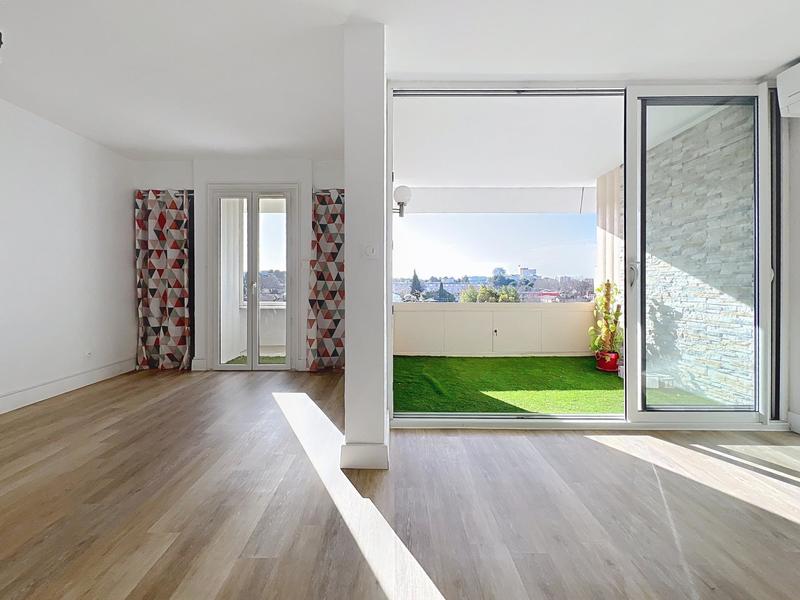 Appartement - 74 m² - 3 pièces