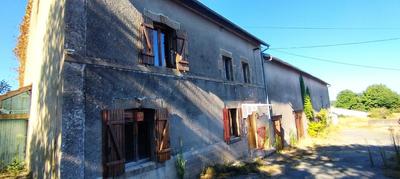 Maison - 137 m² - 7 pièces