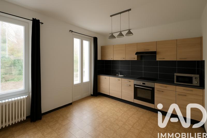 Maison - 104 m² - 4 pièces