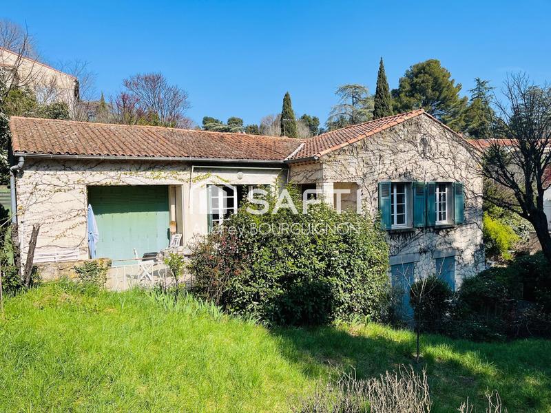 Maison - 120 m² - 7 pièces