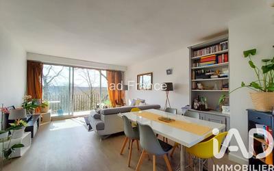 Appartement - 78 m² - 3 pièces