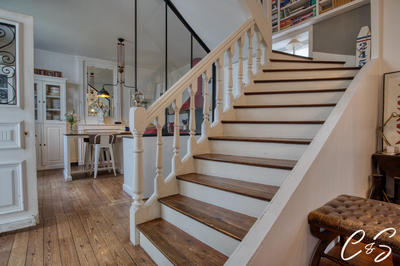 Maison - 141 m² - 6 pièces