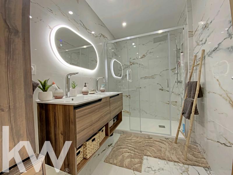 Maison - 113 m² - 5 pièces