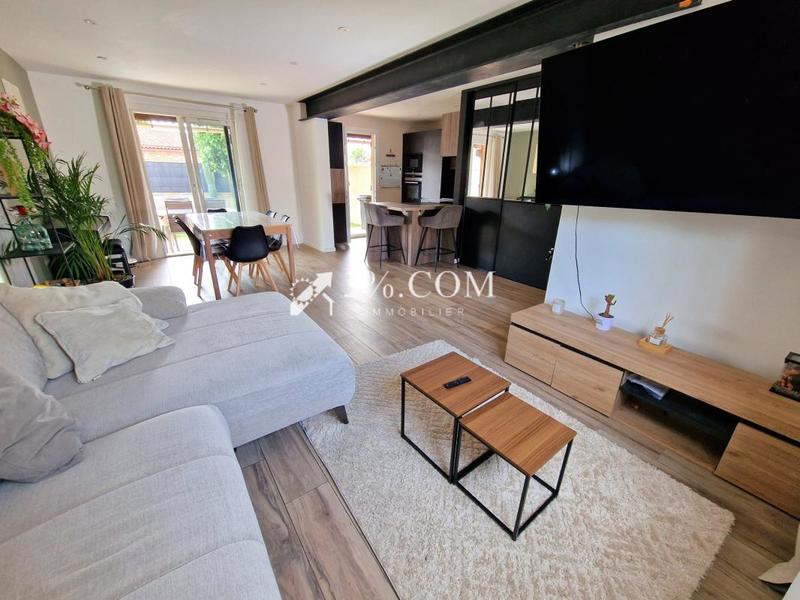 Maison - 74 m² - 3 pièces