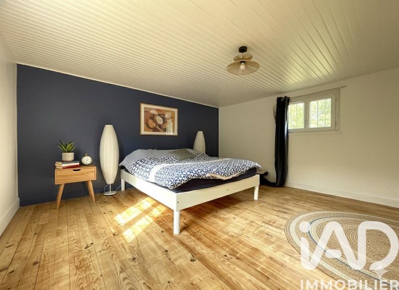 Maison - 93 m² - 5 pièces