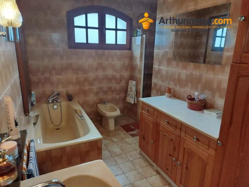 Maison - 155 m² - 6 pièces