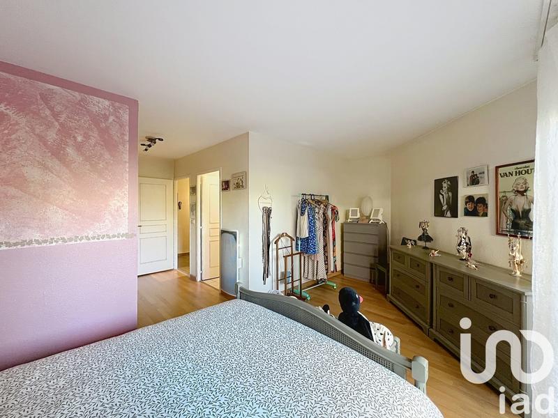 Appartement - 100 m² - 4 pièces