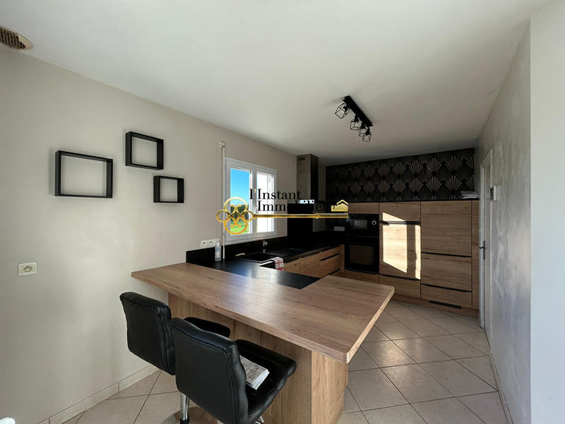 Maison - 149 m² - 6 pièces