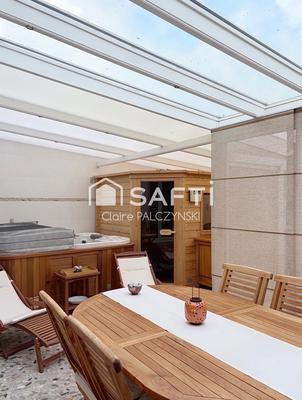 Maison - 95 m² - 5 pièces