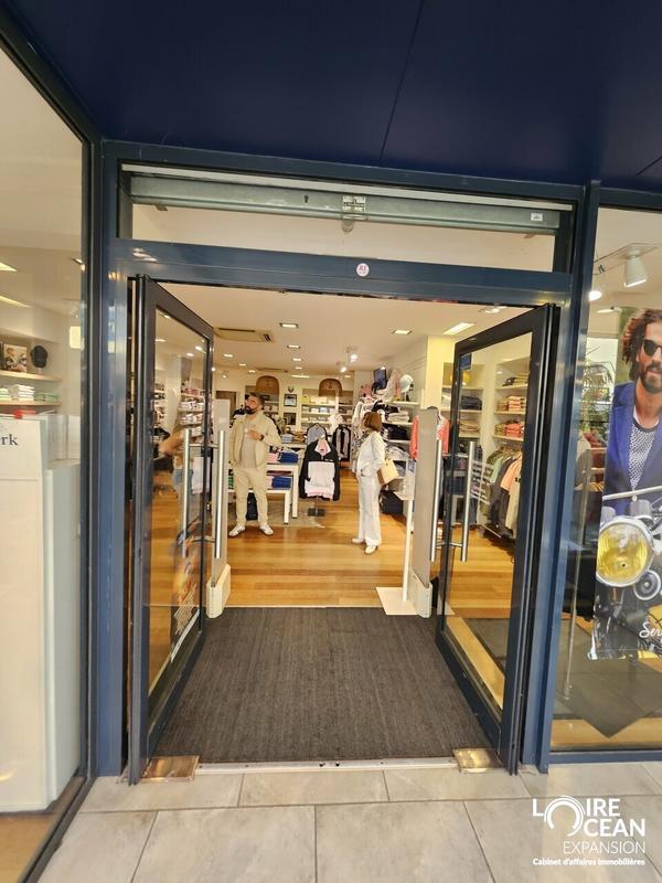 Local commercial - 120 m²