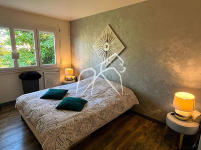 Appartement - 80 m² - 3 pièces