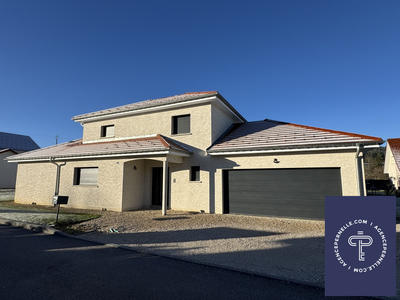 Villa - 140 m² - 5 pièces