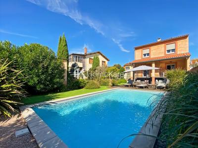 Maison - 115 m² - 5 pièces