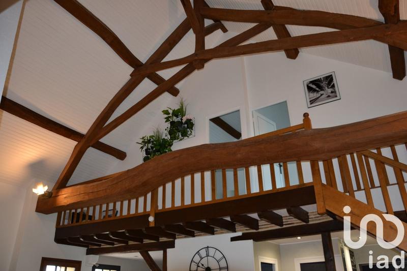 Maison - 168 m² - 8 pièces