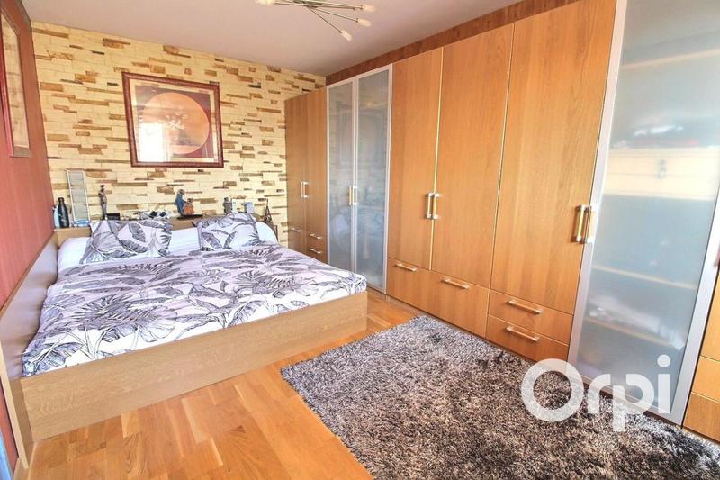 Maison - 146 m² - 6 pièces