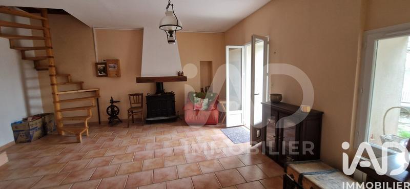 Maison - 90 m² - 4 pièces