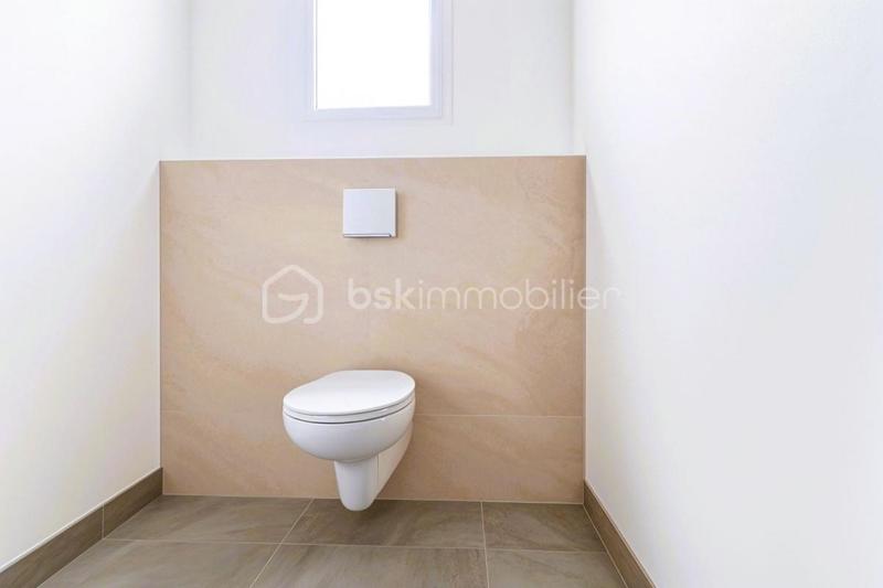 Maison - 115 m² - 4 pièces