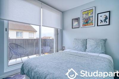 Chambre - 12 m² - 1 pièce